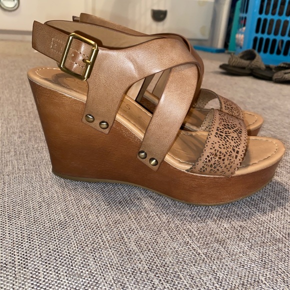 Wedges - Picture 4 of 5
